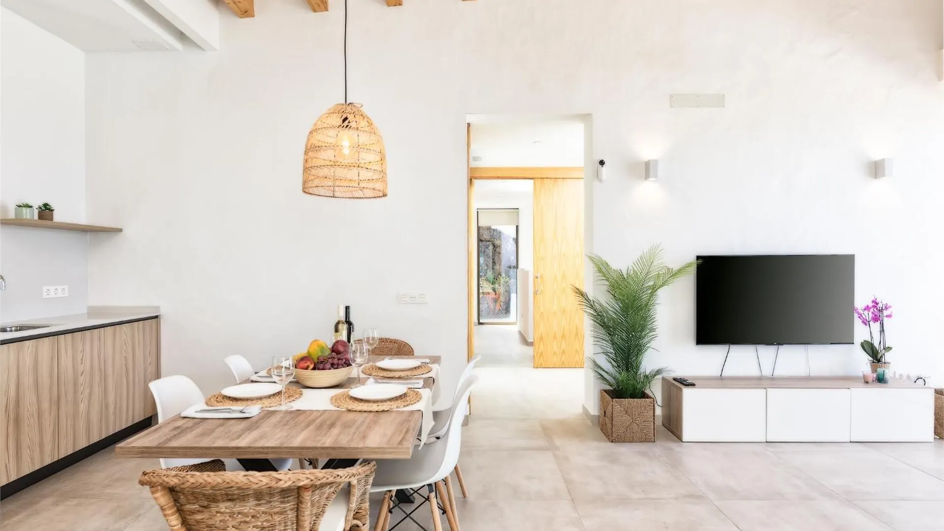 Casa Marina Deluxe II Villa San Borondon